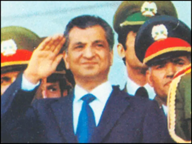 ببرک کارمل همزمان با اشغال افغانستان از سوی شوروی در افغانستان به قدرت رسید