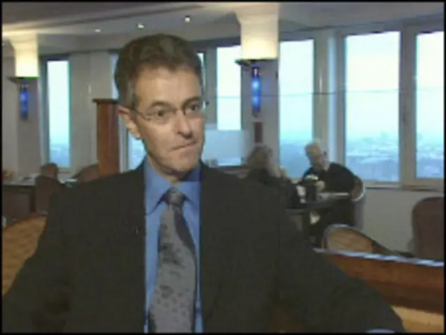 Сэр Джон Кребс