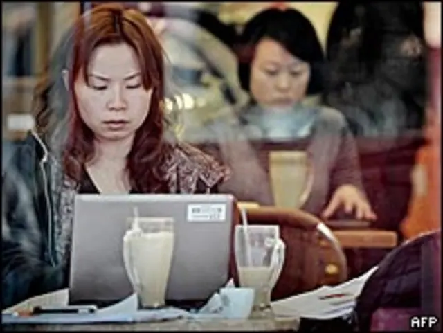 Nhiều bệnh nhân vào chatroom để chia sẻ