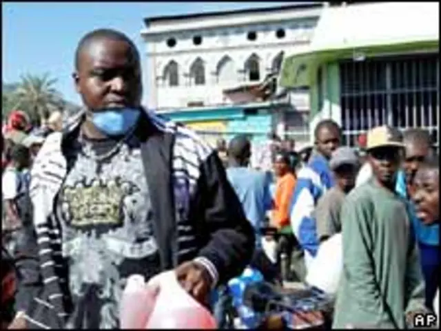 La falta de gas provoca largas filas en Puerto Príncipe