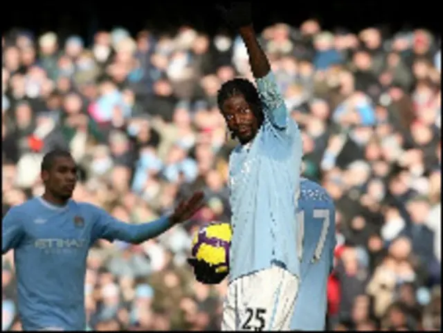 Эммануль Адебайор