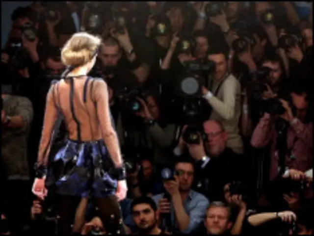 今年的伦敦时装周，让你足不出户就能感受秀场第一排的视觉盛宴