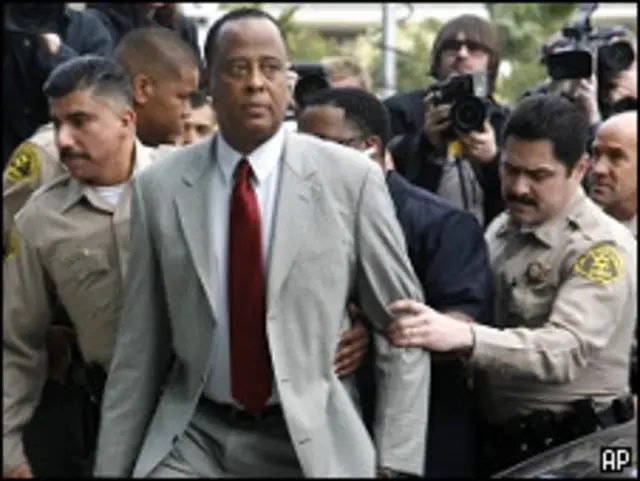 Конрад Мюррей