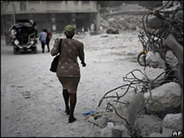 Barrio destruido en Puerto Príncipe.