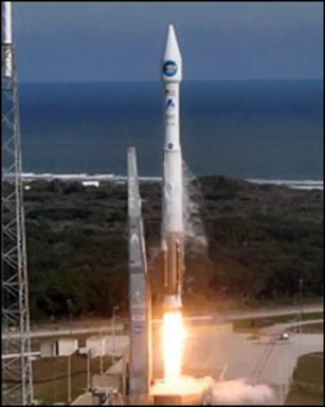 Lançamento do foguete Atlas V, que levou a sonda ao espaço