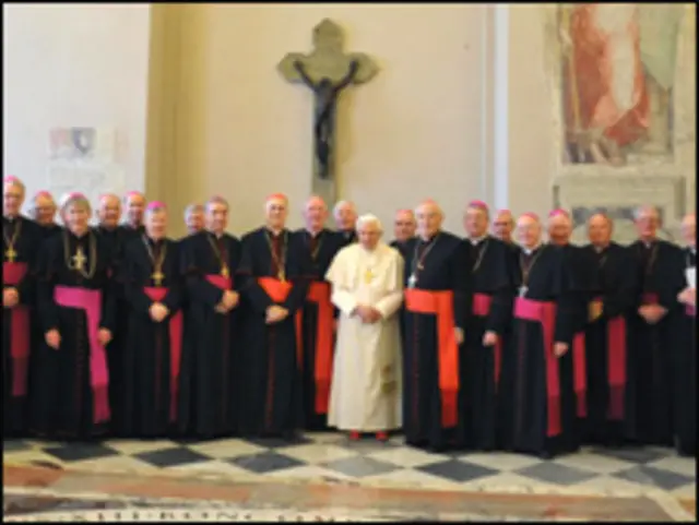 Papa y obispos irlandeses