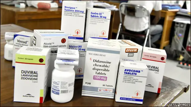 Obat antiretroviral menjadi kebutuhan perawatan vital bagi penyandang HIV