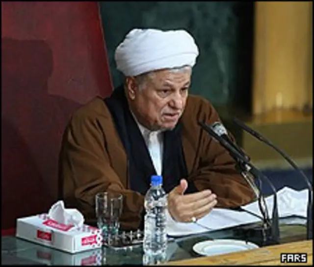 اکبر هاشمی رفسنجانی در روز نخست این نشست گفت که در فاصله بین دو اجلاس خبرگان "حوادث ناگواری" روی داد 