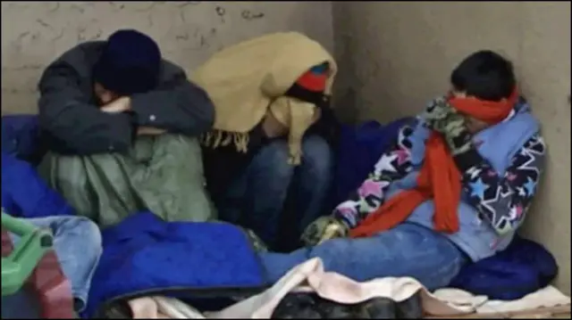 <i>Đại diện Amnesty International nói Pakistan vốn đã bị gánh nặng về người nhập cư.</i>