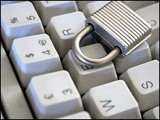 Bộ trưởng Nội Vụ Mỹ cho rằng mọi người Mỹ đều đóng vai trò nhất định trong việc bảo vệ các hệ thống máy tính quốc gia.