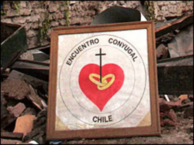 Ruinas en el barrio de Yungay (Foto: Sebastián Rojas)
