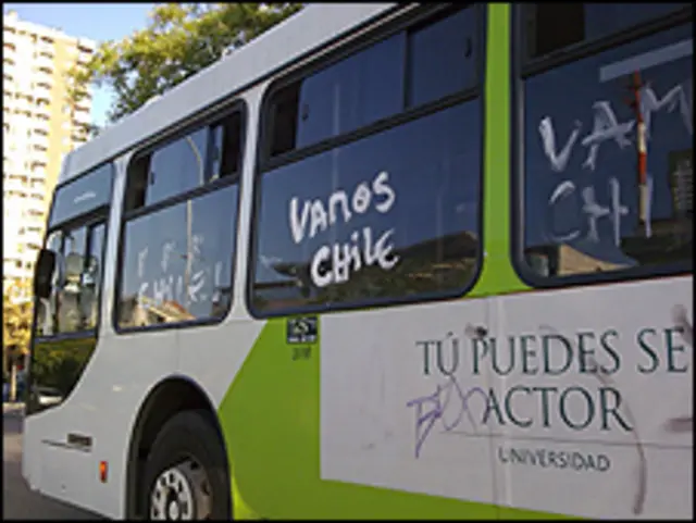 Un bus en Chile. Foto: Sebastián Rojas