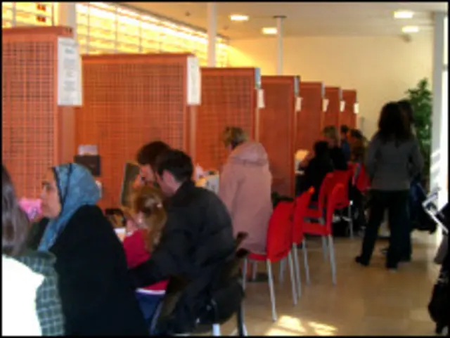 Очередь в паспортном столе