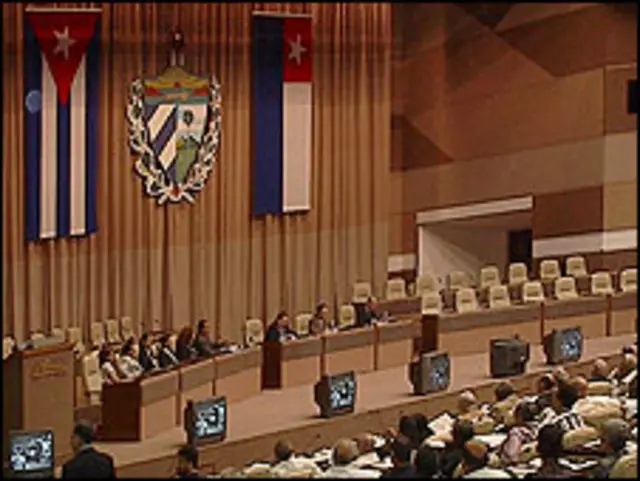 Parlamento Cubano (Foto: Raquel Pérez)