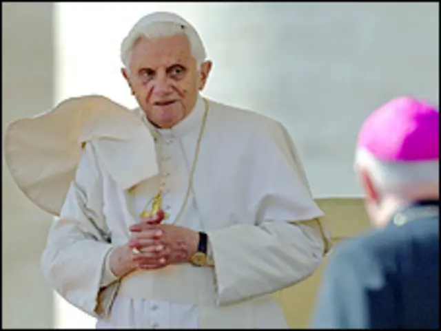 پوپ بینیڈکٹ