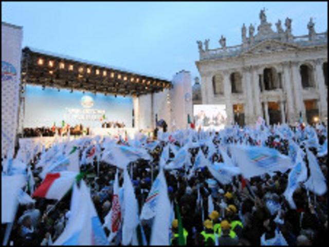 Митинг сторонников Берлускони