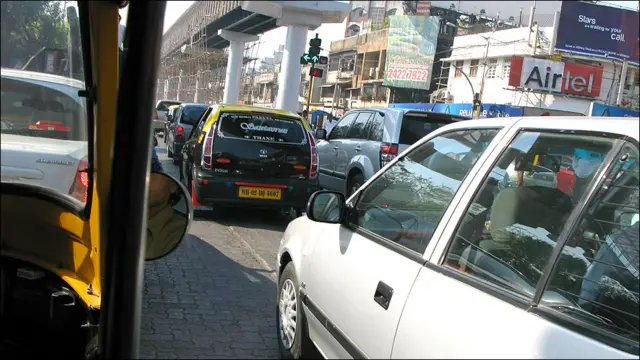 孟買市郊班德拉西區某處交通擁擠（9/3/2010）