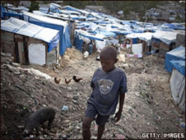 Campo de supervivientes del terremoto en Puerto Príncipe