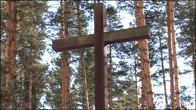 Крест на могиле поляков в Медном, Тверская область