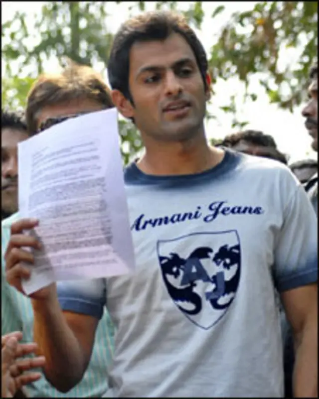 शोएब मलिक