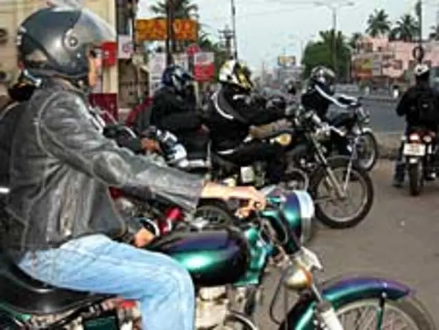 मद्रास बुल्स के सदस्य