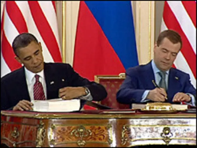 Obama Medvedev