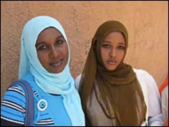 مواطنات سودانيات