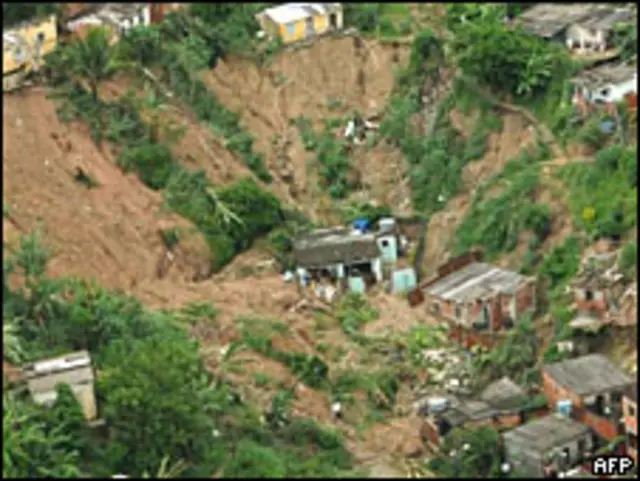 Deslizamento em Niterói