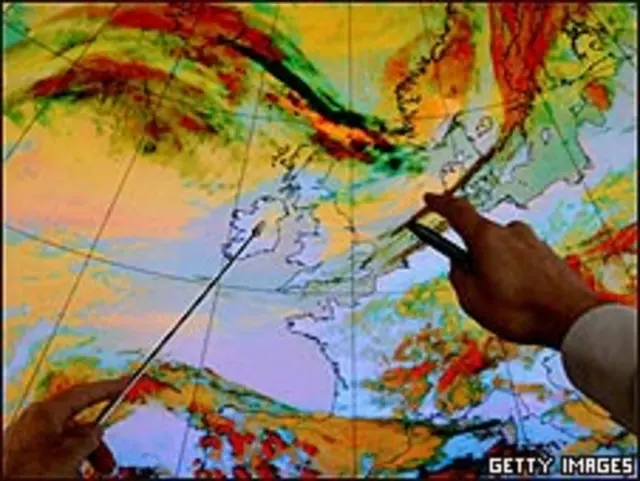 Nube de ceniza causada por el volcán islandés