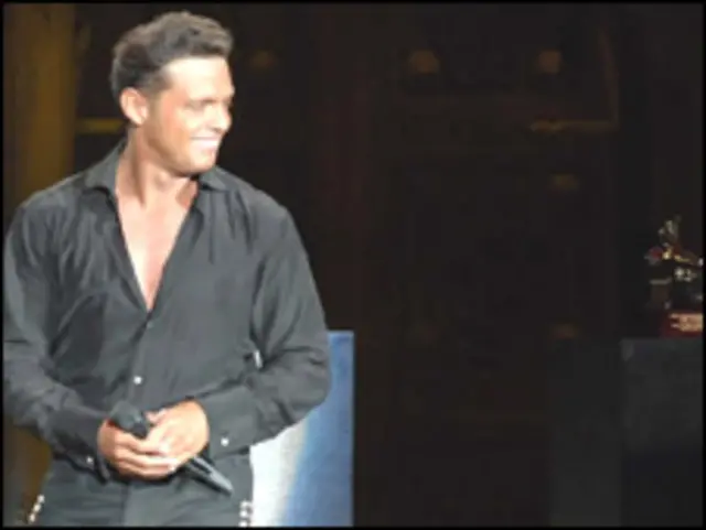 Luis Miguel (Fotos cortesía http://www.luismigueloficial.com)