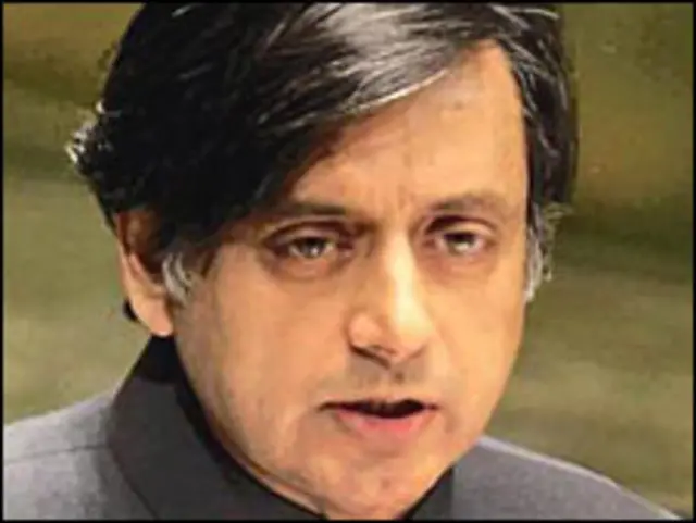 शशि थरुर