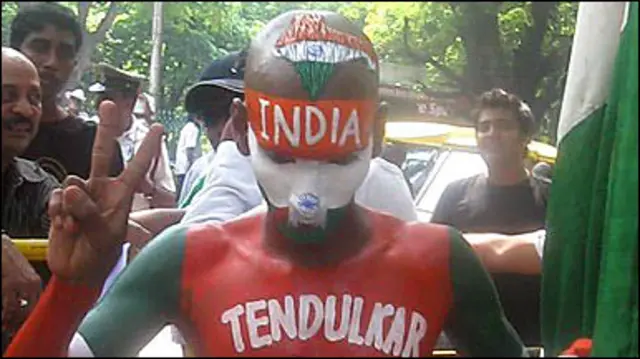 सचिन के चाहने वालों को उनके खेल से निराशा हुई है 