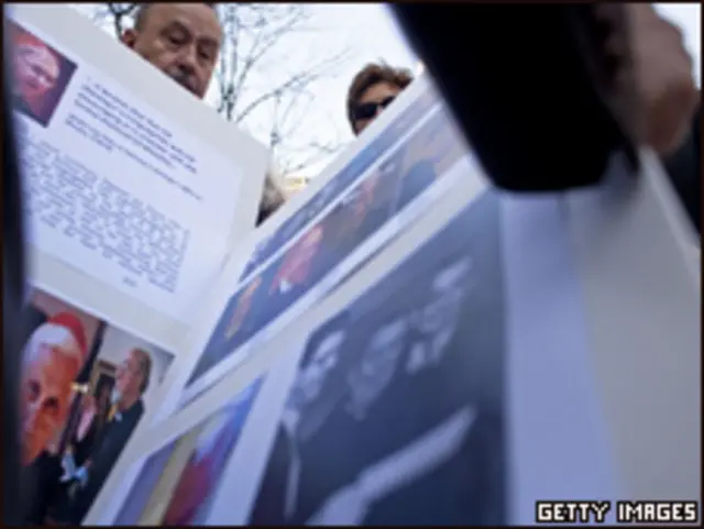 Presentación de demanda contra el Papa y sus colaboradores