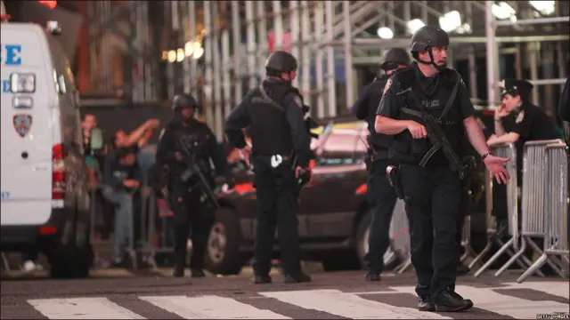 Полицейские