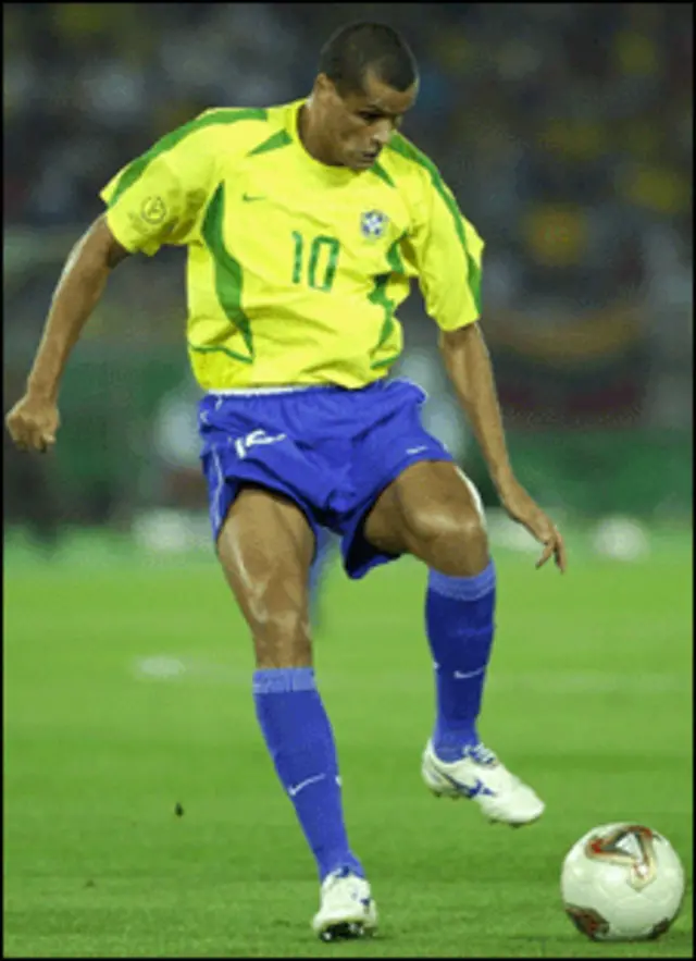Rivaldo foi o grande destaque da seleção brasileira