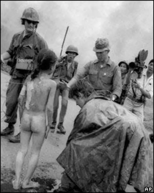 Escena tomada tras el bombardeo