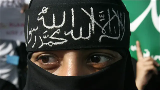 فیس بک کے خلاف مظاہرے 