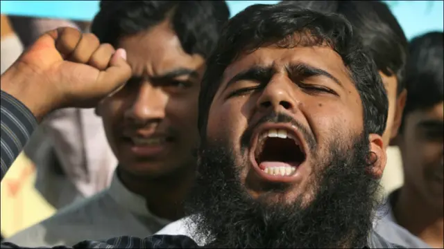 فیس بک کے خلاف مظاہرے 