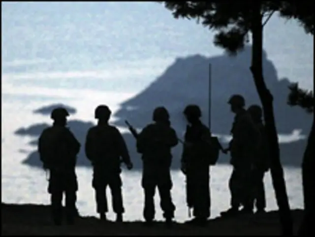 Militer Korea Selatan mempergencar latihan di tengah ketegangan