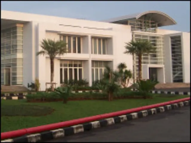 Banyak perusahaan rokok berandil dalam pembinaan olahraga