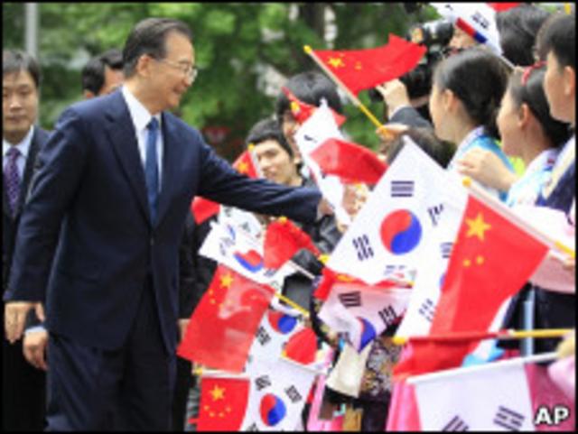 Премьер-министр Китая Вэнь Цзябао в Сеуле