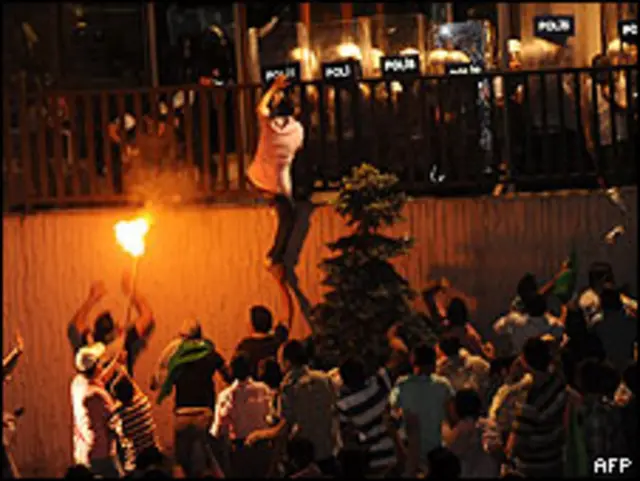 Consulado de Israel en Estambul.