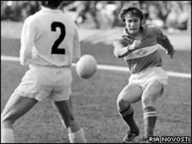 Евгений Ловчев в атаке