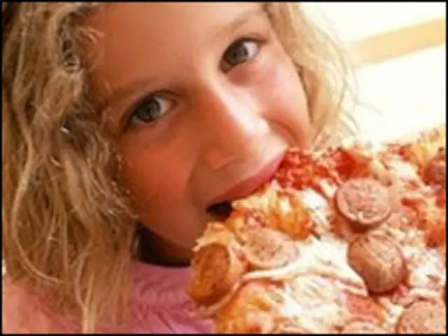 Науковці кажуть, що м'ясо допомагає підготуватися до вагітності