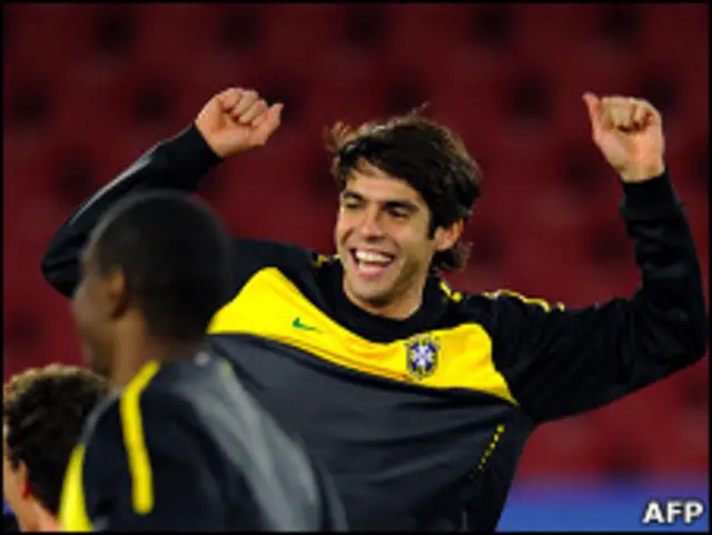 كاكا خلال التدريب