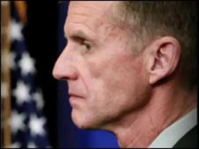 جنرل میک کرسٹل کے انٹرویو پر صدر اوباما نے شدید غصے کا اظہار کیا تھا