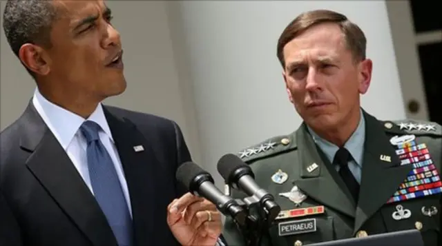 بتريوس واوباما