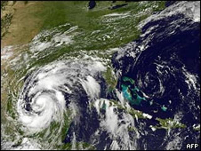 Imagen del stélite del huracán Alex