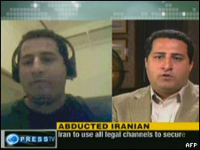 Videos difundidos por la TV iraní donde supuestamente aparece Shahram Amiri .