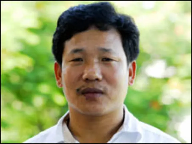 अरुणाचल नागरिक पहल के अध्यक्ष बमन टागो ने बांध परियोजनाओं के ख़िलाफ़ जनहित याचिक दायर की है